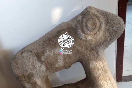 تحویل قوچ سنگی توسط شهروند اسکویی به یگان حفاظت میراث فرهنگی آذربایجان‌شرقی