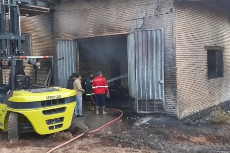 یک کشته در انفجار گاز کارخانه تولید نئوپان ایلخچی