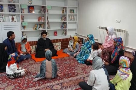 حضور سرزده آیت‌الله رئیسی در یکی از مراکز دخترانه نگهداری کودکان فاقد سرپرست