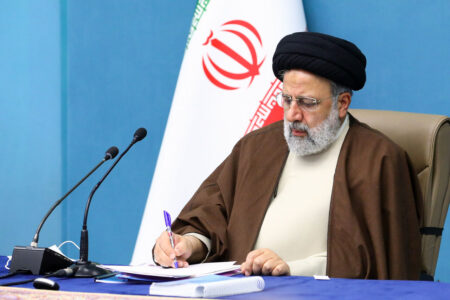 رئیسی: قهرمانی وزنه‌برداران توانمندی‌ فرزندان این مرز و بوم را به نمایش گذاشت