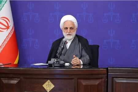 محسنی اژه ای: روحانیون نباید در روش و منش زندگی از مردم فاصله بگیرند