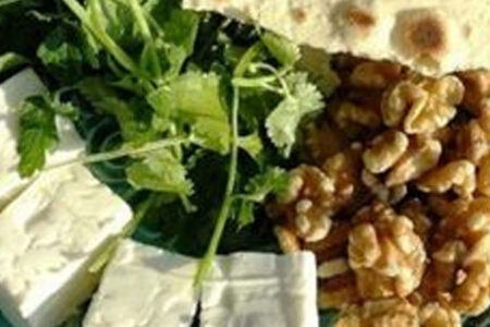 پنیر را با چه چیزی بخوریم؟