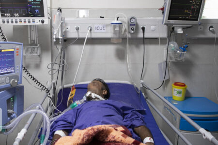 شمار مسمومان مشروبات الکلی البرز به ۹۹ نفر رسید