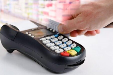 کارمزد تراکنش دستگاه‌های کارتخوان بین مردم، اصناف و بانک تقسیم شود