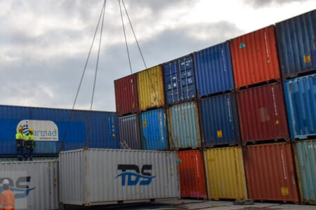 ایران و اوگاندا؛ صادرات متنوع و خرید قهوه و عطر