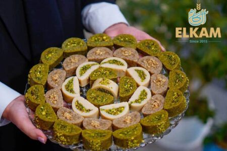 رونمایی از سوغاتی‌های جدید آذربایجان