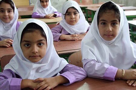 کلاس‌های بدون معلم تا نیمۀ مهر معلم‌دار می‌شوند