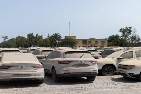 خودروهای وارداتی فاقد ارزش‌گذاری، ترخیص نمی‌شوند