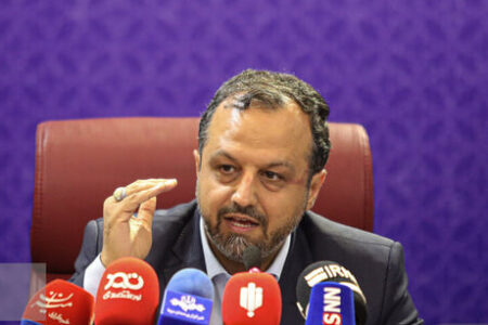 کاهش تورم ارز و مسکن/ تعیین تکلیف سهام عدالت متوفیان