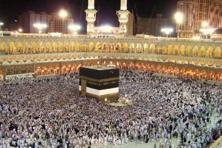 اسماعیلی: در تلاشیم ۳۵۰ تا ۴۰۰ هزار نفر را به حج عمره اعزام کنیم اسماعیلی: در تلاشیم ۳۵۰ تا ۴۰۰ هزار نفر را به حج عمره اعزام کنیم