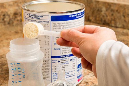 عرضه شیر خشک یارانه‌ای با کد ملی نوزاد