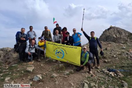 صعود گروه ارشد چمنی هیئت کوهنوردی اسکو به قله کامتال به مناسبت هفته سلامت هیئت کوهنوردی اسکو