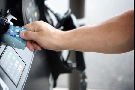 کارت سوخت وسائل نقلیه فاقد بیمه باطل می‌شود