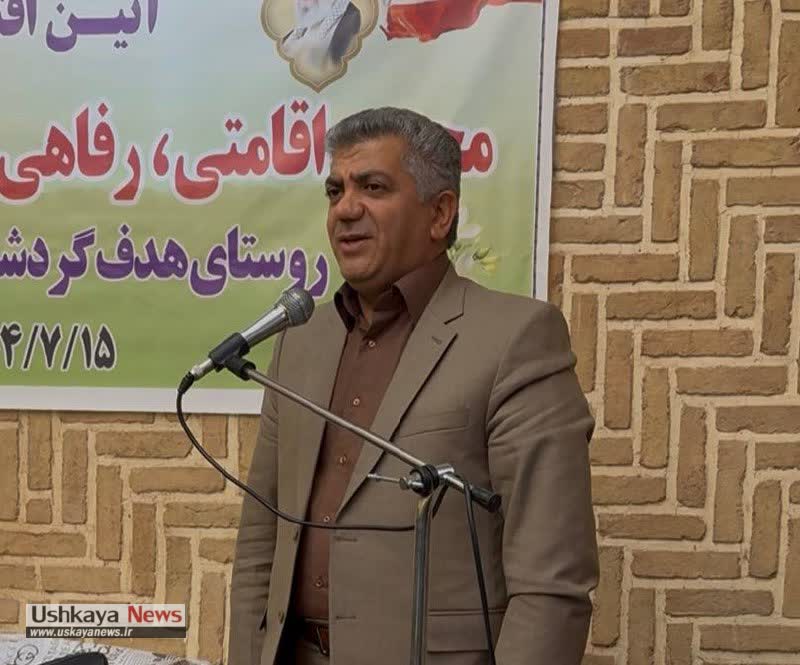 دکتر خدابخش مدیر کل امور روستایی آذربایجان شرقی در مراسم افتتاح مجتمع اقامتی چشمه لر روستای گردشگری عنصرود اسک