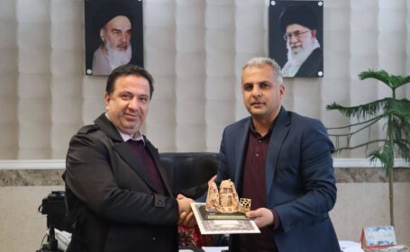دیدار رئیس میراث فرهنگی اسکو با شهردار اسکو به مناسبت روز مهندس